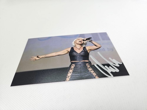 Michelle signed foto - signed,