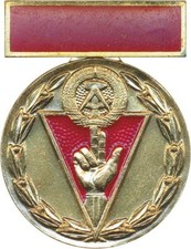 DDR B.3621 Ehrenmedaille