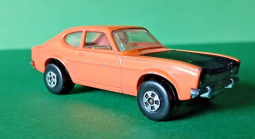 Matchbox ford capri 1970 - matchbox,