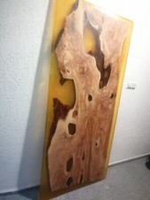 Tisch aus Olivenholz