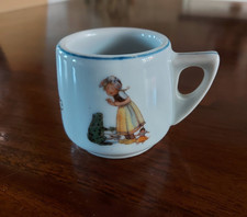 SEHR ALTE KLEINE WEIHNACHTS TASSE MIT MOTIVEN CA. 5,5 X 5 CM SAMMLER DEKRATION