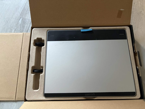 Wacom cth 680 grafiktablett - wacom, cth-680