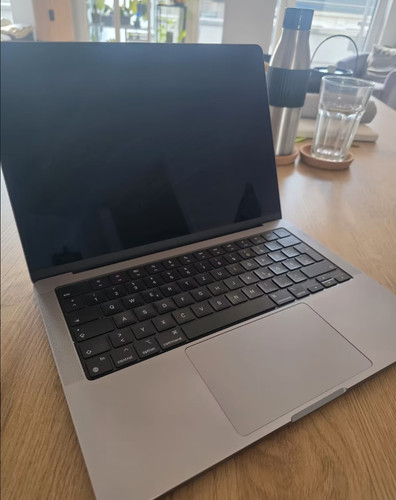 Apple macbook pro - apple, m2
