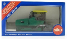 SIKU 3131 VÖGELE SUPER 1900