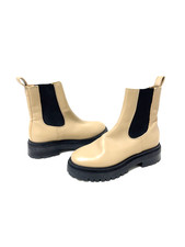 other stories Stiefeletten