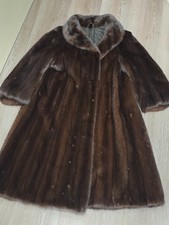 Nerzpelzmantel, kaum benutzt