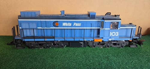 Lgb 2155 white - white, pass