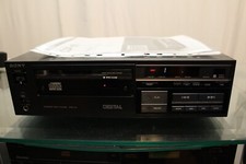 SONY CDP-101 HIFI STEREO CD Spieler Compact Disc Player Japan + BDA * DEFEKT *