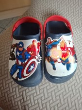 Crocs Avengers Gr.  33-34 / J2
