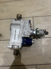 Buderus Sieger Gasarmatur VR8615 U104 - 24 U122  7100704 Honeywell Magnetventil