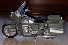 POLISTIL - MS 608 - MOTO GUZZI V7 POLIZIA STRADALE - TOP -VERY RARE - SCALE 1:15