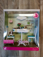 Barbie K8606 Tisch und