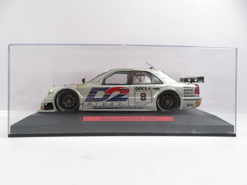 Model mercedes benz - 1:18, ut