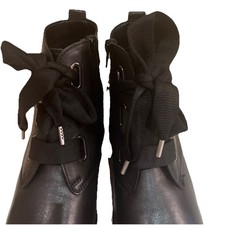 Gabor Ankle