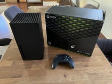 Microsoft Xbox Series X 1TB Spielekonsole - Schwarz