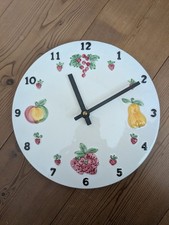 Küchenuhr aus Porzellan mit