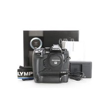 Olympus OM-D E-M1X + 37 Tsd. Auslösungen + TOP (242490)