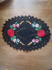 Seide bestickter Filz Tischläufer, Hand gestickter vintage Matyo Tischläufer