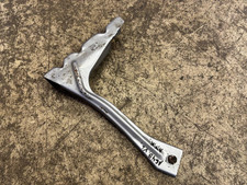 Kotflügelhalter links Audi A6 4B LY7J AVUSILBER Halter Kotflügel 4B0821135A