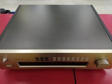 Accuphase T-109 Stereo Tuner