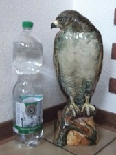 DEKORATIVE ALTE KERAMIKFIGUR