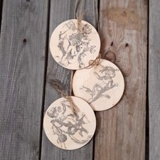 Vintage 3 Holzanhänger rund