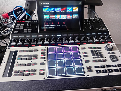 Akai mpc sampler - xl, &