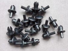 20X SPREIZNIETE BEFESTIGUNG