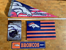 NFL Denver Broncos Fan Merch US Football Set Paket AFC Wand Schild USA Wimpel