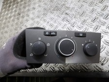 Opel Astra H Klimabedienteil 13201300 Bj.2004