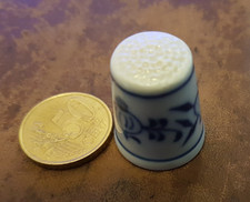 Zwiebelmuster Fingerhut - D