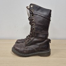 Dr. Martens Triumph Aimilita
