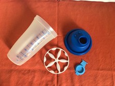 Tupperware Backen Mix-Fix Schüttelbecher, blau, Ø10 x21cm Höhe 500ml 