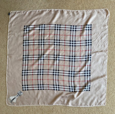 VINTAGE BURBERRY HOUSE CHECK SEIDENTUCH MIT LATERNENPFAHL SEITLICHES LOGO 76 CM X 76 CM