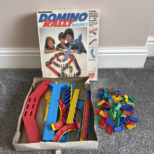 Action domino rally mark - domino,