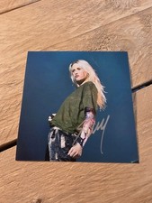 EMILY ARMSTRONG (LINKIN PARK)