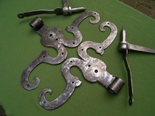 antike Türbänder mit Kloben