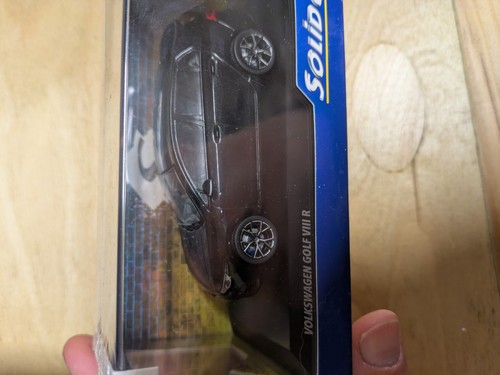 Volkswagen golf viii r - 1/43,