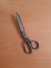 Antike Schneiderschere Carl