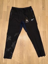 Nike Division Run Hose Neu Mit