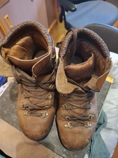 Bergsteigerschuhe Größe 42