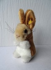 kleiner Steiff Hase mit Knopf und Fahne Nr. 5507/15