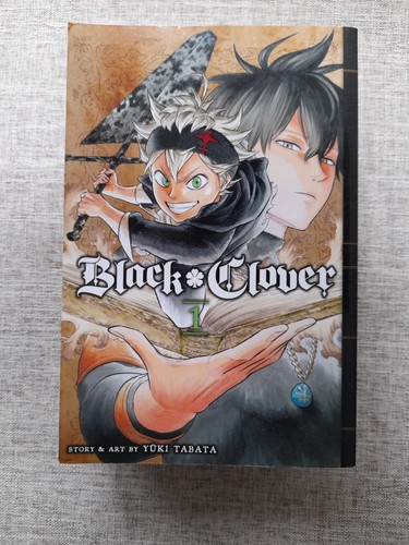 Black clover volumes - clover,