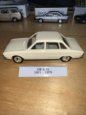 Cursor 670 VW K70L 1:40 Creme