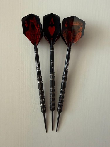 Red dragon rogue - rogue, darts