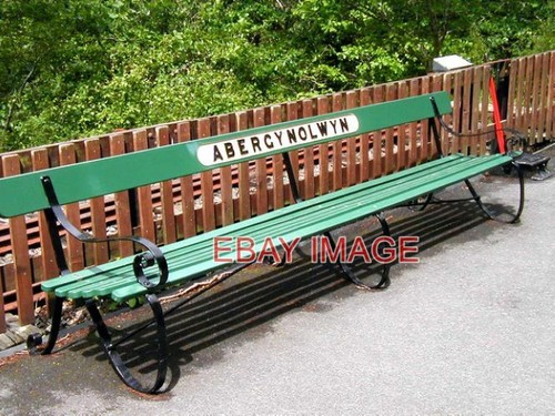 Fotositzbank auf dem - dem, bahnsteig