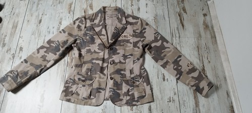 Here there blazer - &,