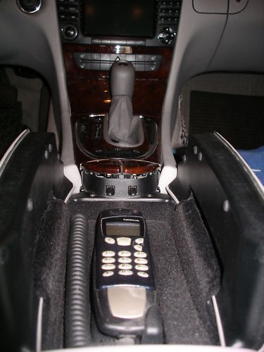 Mercedes benz 211 handy - mercedes,