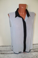 H&M Bluse L 42 dünn ärmellos Tunika Chiffon weiß blau Knopfleiste Damenbluse