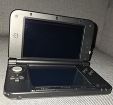 Nintendo 3DS XL Spielkonsole -
